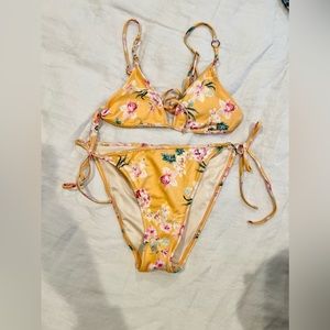 Two Piece Floral Bikini Swimsuit